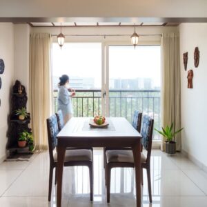 Dining area (2)