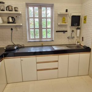 e679f1bf-64d1-4e1d-9195-9c3117e53221